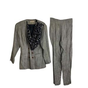 Karl Logan 10 80s vintage pant suit